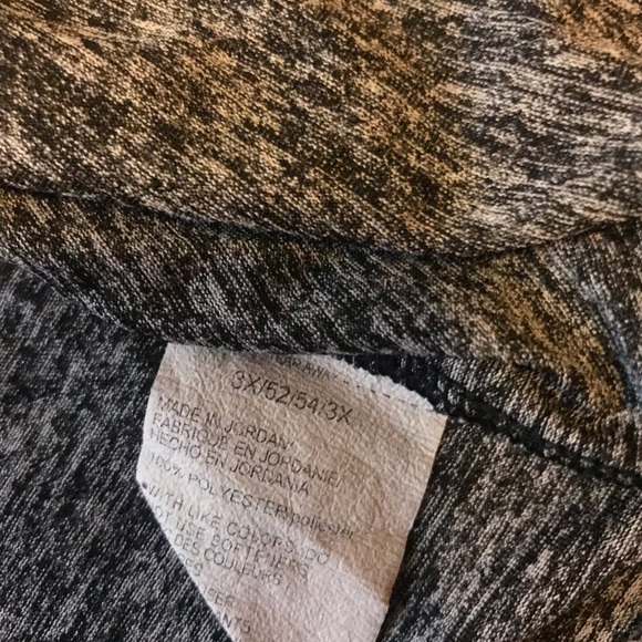 Under amour v cut dri fit shirt - Picture 8 of 8